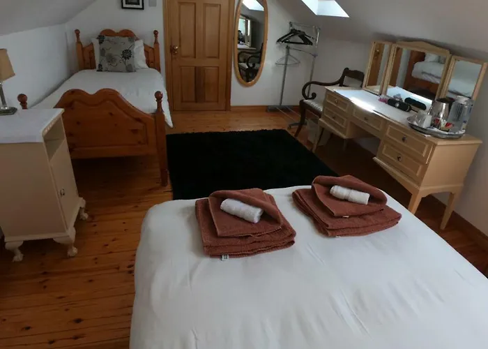 Rise And Shine Vegetarian Bed and breakfast Westport